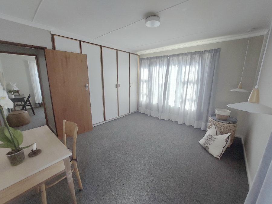 2 Bedroom Property for Sale in Heatherlands Western Cape